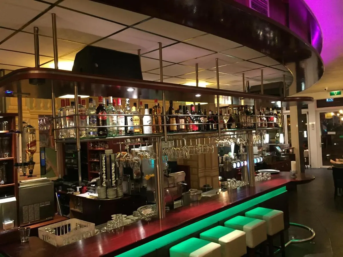 Hotel Montagna Delmondo Valkenburg aan de Geul 3*,  Netherlands